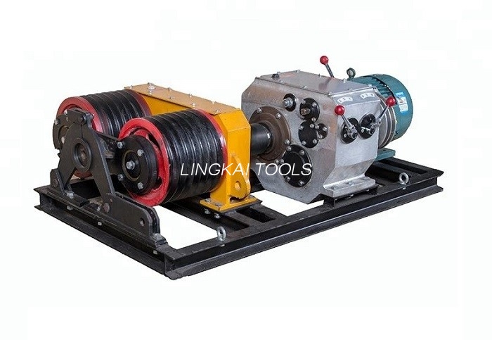 Elektrik Motorlu Çift Kapstan Mortor 5 Tonluk Vinç 50KN Güç İnşaatı